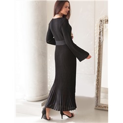 Платье из вискозы тонкой вязки с мягким люрексом