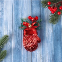 Ёлочная игрушка «Рукавичка с ягодками» 12×6.5 см, красный