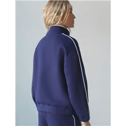 Бомбер среднего объема из эластичного футера трехнитики c начесом