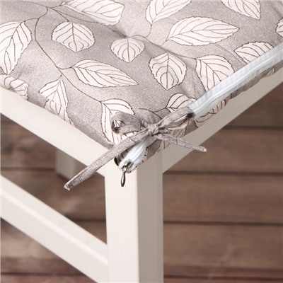 Подушка на стул «Этель. Листья», 40×40 см, серая