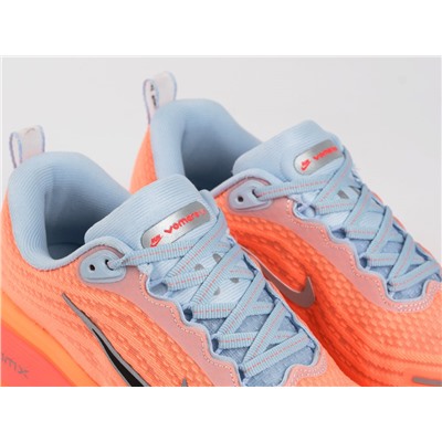 Кроссовки Nike Vomero 18