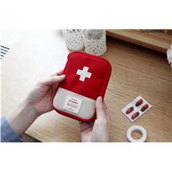 Аптечка-чехол Fist-Aid Pouch Красный