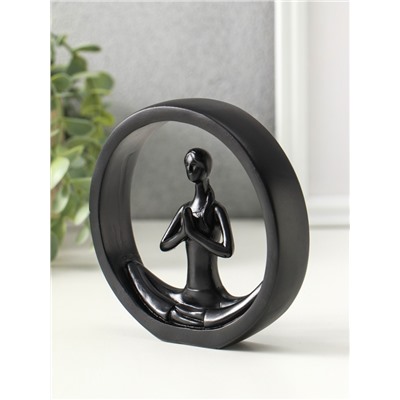 Фигурка полистоун «Девушка медитирует», чёрный, 2.5×12.2×12.3 см