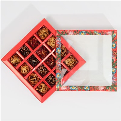 Коробка под 16 конфет с ячейками «Яркий Новый год» 17.5×17.5×3.5 см