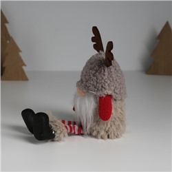 Фигурка текстиль «Гном в серой барашковой шапке с рожками», на полку, стол, 6.2×9.5×18.5 см