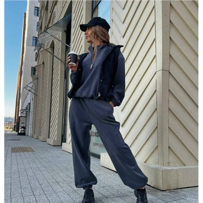 Спортивный костюм #23035294