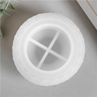 Молд силиконовый «Подсвечник круглый с гранями» 8×8×8.4 см