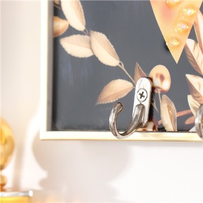 Ключница настенная декоративная «Праздничный бокал», 3 крючка на панно, пластик, МДФ, стразы, золото, 19.3×1.8×29 см