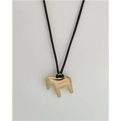 Подвеска на шнурке