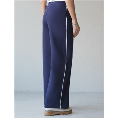 Теплые прямые брюки из эластичного футера трехнитки с начесом