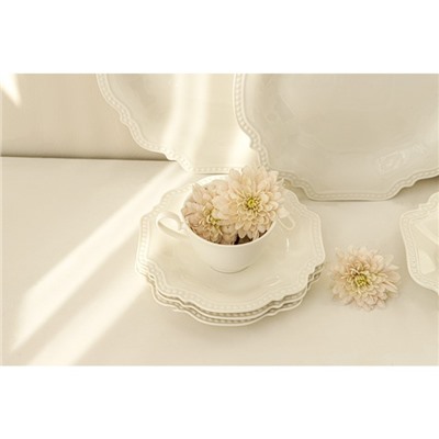 Блюдце фарфоровое Magistro «Сюита», d=15.6 см, цвет белый