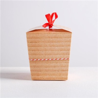 Бонбоньерка новогодняя Happy new year, 7.5×8×7.5 см