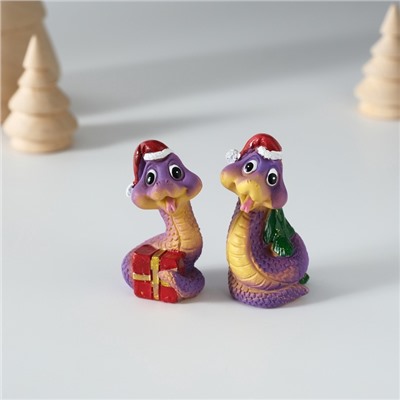 Фигурка полистоун «Фиолетовая змейка», 4×3×5 см, МИКС