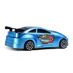 Машина "Гонки на максимум-3" под колпаком