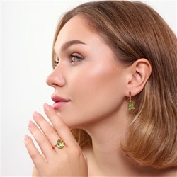 Комплект ювелирная бижутерия коллекция  "Дубай" серьги и кольцо 17 р, покрытие: позолота, вставка: фианит, цвет: бледно-зеленый, арт.313.091-17