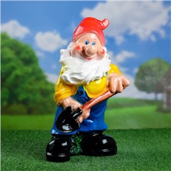 Садовая фигура из гипса «Гном с лопатой», 40×24×16 см