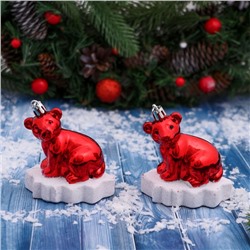 Ёлочные игрушки 2 шт. «Зимнее волшебство. Мишутка на льдине» пластик, 5.5×7.5×8 см, красный