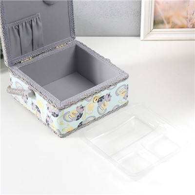 Шкатулка для рукоделия и шитья «Котята на клубка×», хранение ниток, иголок, мелочи, 20×20×11 см