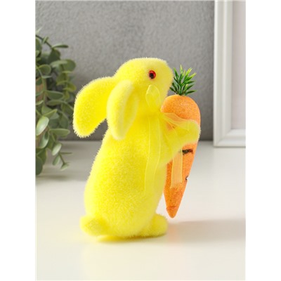 Фигурка пасхальная «Жёлтый заяц с морковкой», 6.5×12×15.5 см