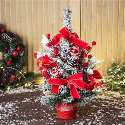 Искусственная ёлка настольная «Зимнее волшебство. Красный бант», 41 см, ветки ПВХ отгибаются