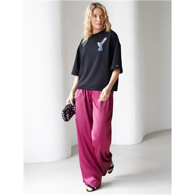 Футболка из тонкого эластичного футера со шнуром внизу