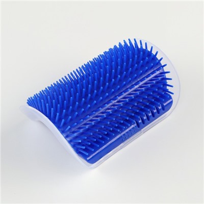 Массажёр - чесалка на угол, размер S, 13.5×9×5 см, с кошачьей мятой, синий