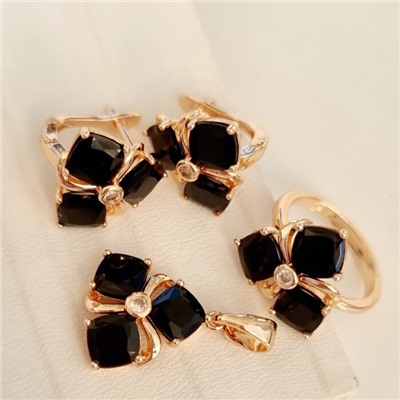 Комплект ювелирная бижутерия коллекция  "Дубай" серьги, кулон и кольцо 18 р, покрытие: позолота, вставка: фианиты, цвет: черный, арт.313.131-18
