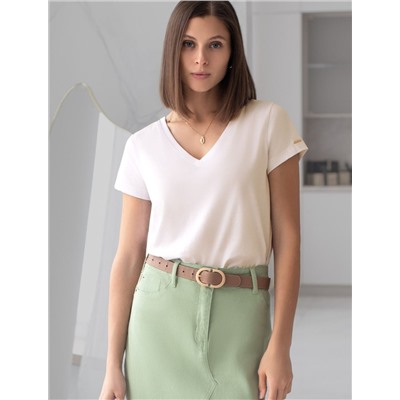 Базовая футболка из премиального хлопка с V образным вырезом