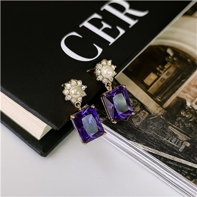 Серьги ювелирная бижутерия коллекция "Дубай" покрытие позолота, вставка: фианиты и искусственный жемчуг, цвет: фиолетовый и жемчужный, арт.007.166