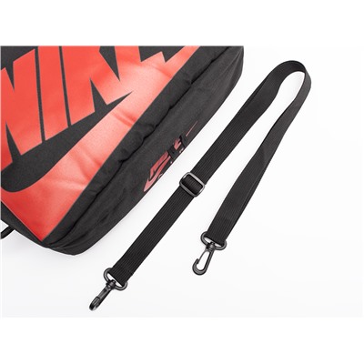 Наплечная сумка Nike