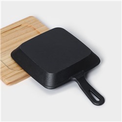 Сковорода «Квадрат. Гриль», 19×3 см, на деревянной подставке, индукция, чугун, чёрная