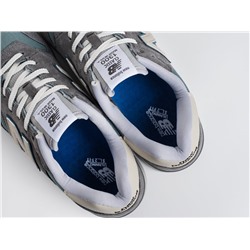 Кроссовки New Balance 1300