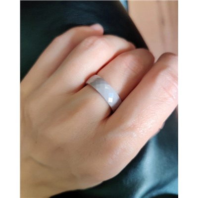 Кольцо с керамикой