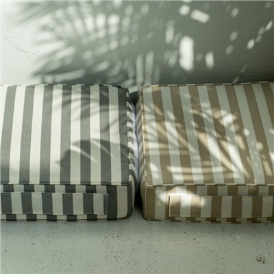 Подушка - бустер Pasionaria «Кембридж», 40×40×10 см, серая