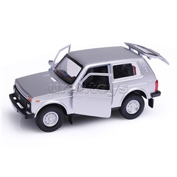 Машина металл LADA 4x4 12 см, двери, багаж, инерц, серебристый
