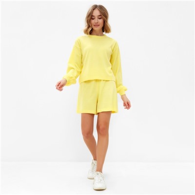 Костюм женский (джемпер, шорты) MINAKU: Casual Collection, цвет лимон, размер 52