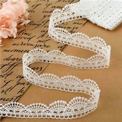 Кружево гипюровое, 25 мм, 6.8±0.5 м, белое