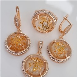 Крупный комплект ювелирной бижутерии коллекция "Дубай" серьги, кулон и кольцо 18 р, покрытие: позолота вставка: фианиты, искусственный камень, сухоцветы, цвет: прозрачный и желтый, арт.213.881-18