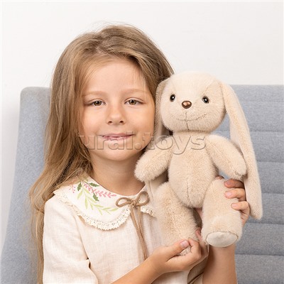 Зайка Бежевый, 20 см, в коробке