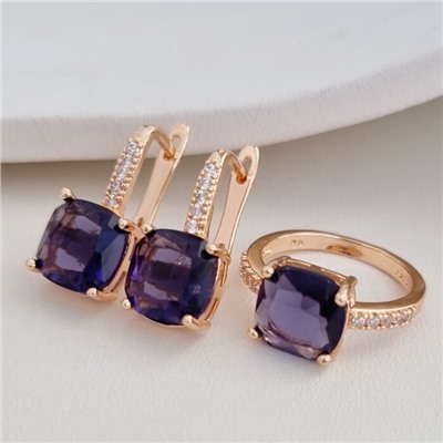 Комплект ювелирная бижутерия с квадратным камнем коллекция  "Дубай" серьги и кольцо 20 р, покрытие: позолота, вставка: фианиты, цвет: прозрачный и фиолетовый, арт.213.786-20