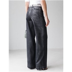 Джинсы трубы из эластичного денима с металлизированным покрытием