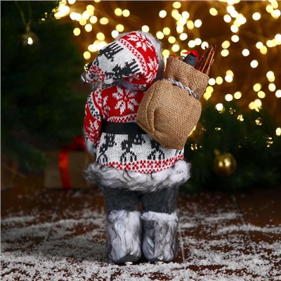 Дед Мороз под ёлку «Зимнее волшебство. Новогодняя игрушка в шубке с ремешком», 30 см