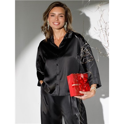 Блузка с короткими рукавами из плотного струящегося сатина