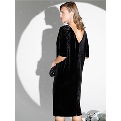 Платье прямое из мягкого бархата с V-образным вырезом на спине