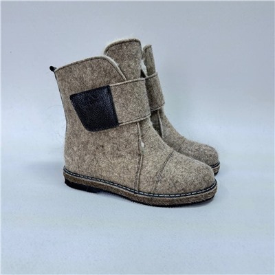 Дедуши на липучке с чёрной кожей на войлочной подошве