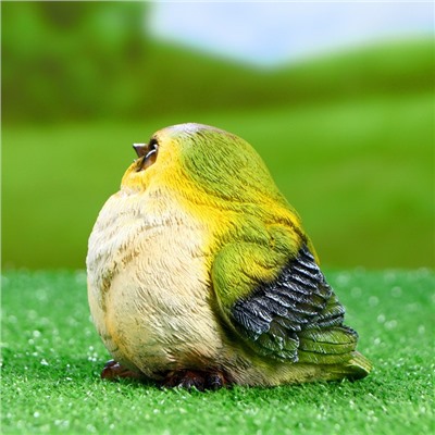 Садовая фигура из полистоуна «Чижик», 12×11×11 см