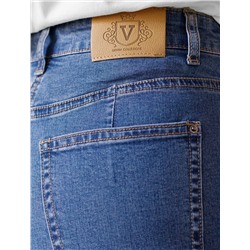 Джинсы трубы с декоративной стиркой из эластичного денима средней плотности