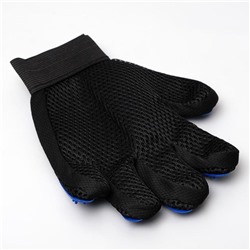 Перчатка - щетка для шерсти на правую руку с удлиненными зубчиками, синяя