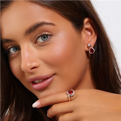 Комплект ювелирной бижутерии коллекция "Дубай" серьги и кольцо 19 р, покрытие позолота, вставка: фианиты, цвет: красный и прозрачный, арт.215.525-19