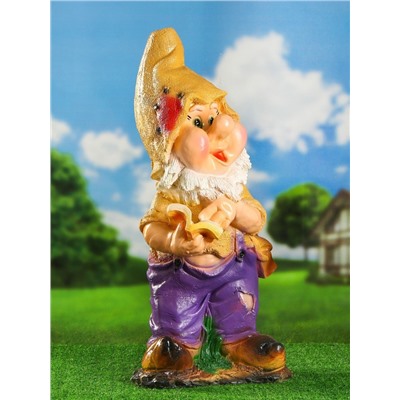 Садовая фигура из гипса «Гном с книгой», 30×28×70 см